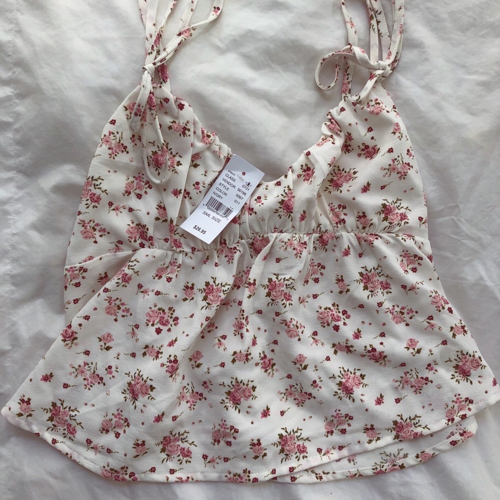 CROPPED PINTEREST SPRING TANK